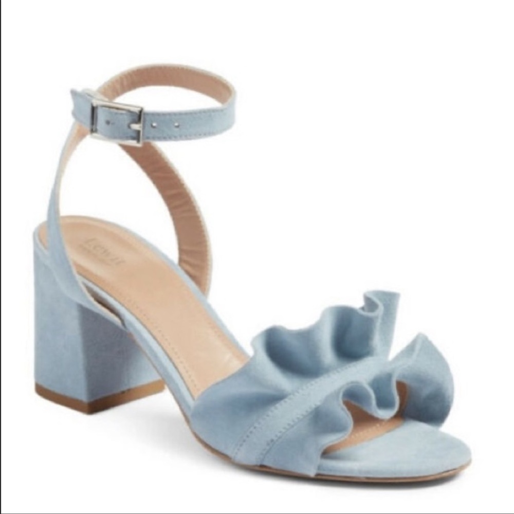 Lewit ruffle toe heels size 38 1/2